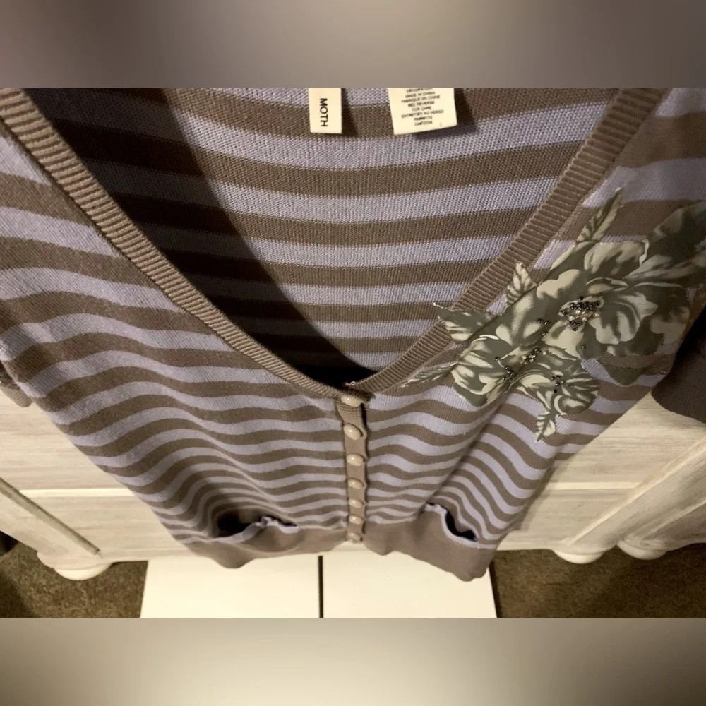 Anthropologie (Moth) Sweater; Lavender & Light Brown - Picture 3 of 4